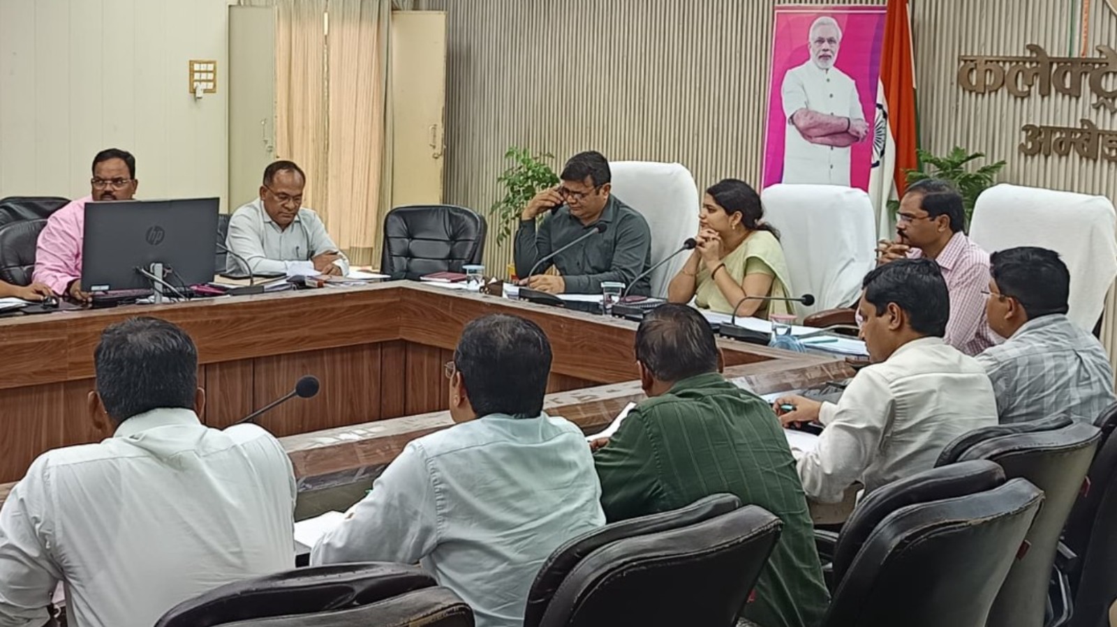 जिला स्वास्थ्य समिति की बैठक में जिलाधिकारी ने की स्वास्थ्य सेवाओं एवं कार्यक्रमों के प्रगति की समीक्षा