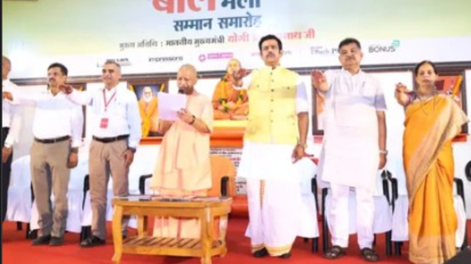 इंटरनेशनल ट्रेड शो में दिखाई दे रही उत्तर प्रदेश की ताकत: योगी