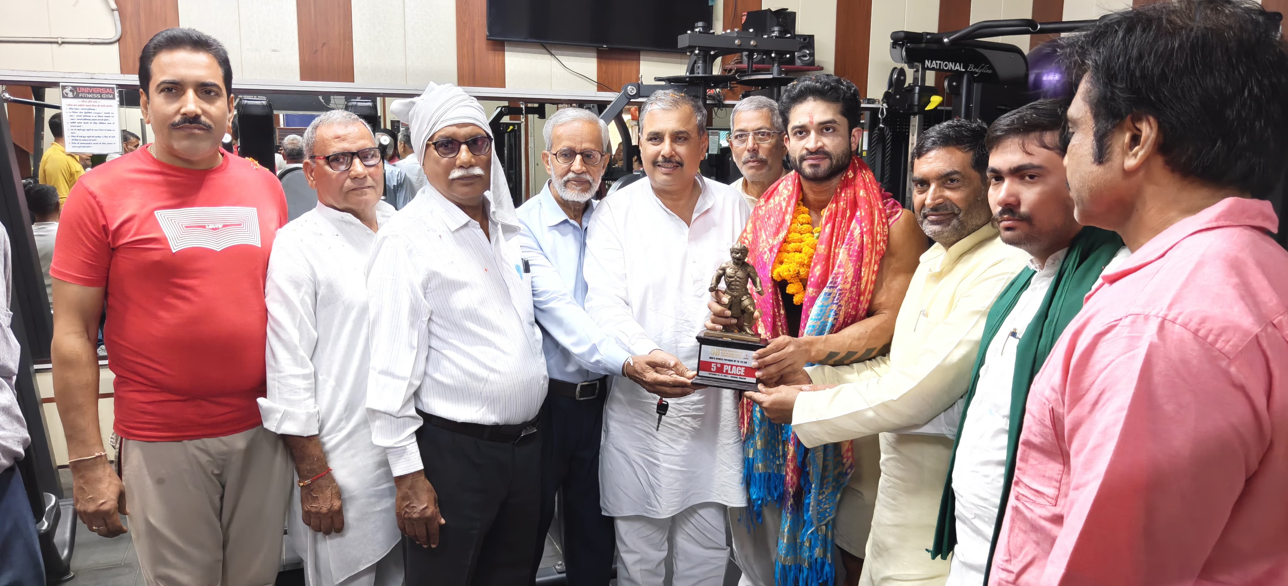 अंतरराष्ट्रीय मंच पर चमका रायपुर नंगली का लाल, विशाल चौधरी का खतौली पहुंचने पर जोरदार स्वागत