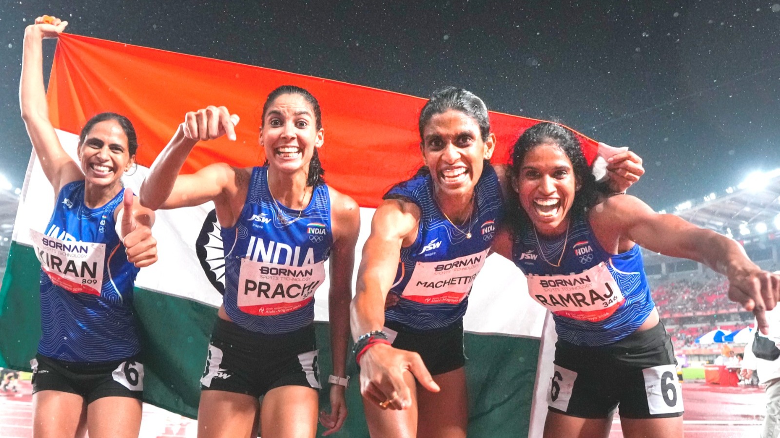 महिला 4x400 मीटर रिले टीम ने दिलाया एथलेटिक्स में पहला स्वर्ण...गुलवीर की पदक हैट्रिक