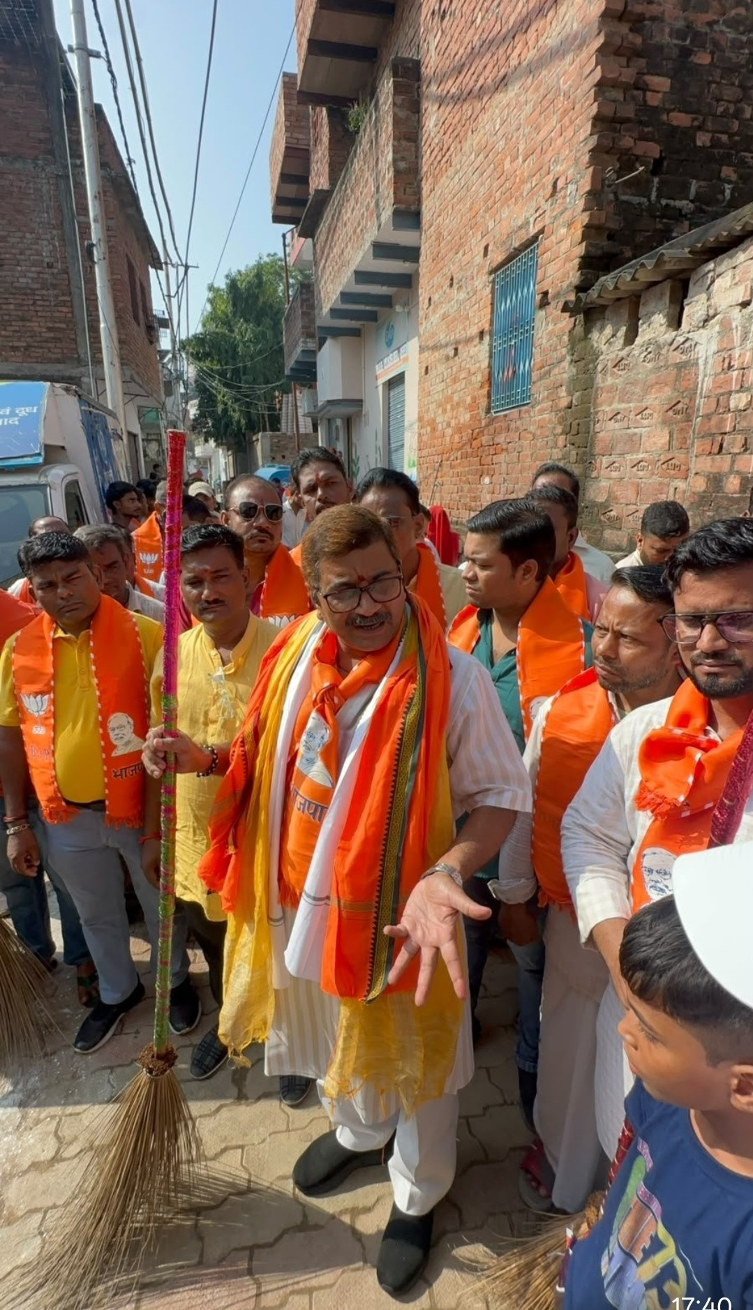 विधायक डॉ. नीलकंठ तिवारी के 76 दिवसीय वार्ड प्रवास के 75 दिन पूरें, 2 अक्टूबर को होगा समापन