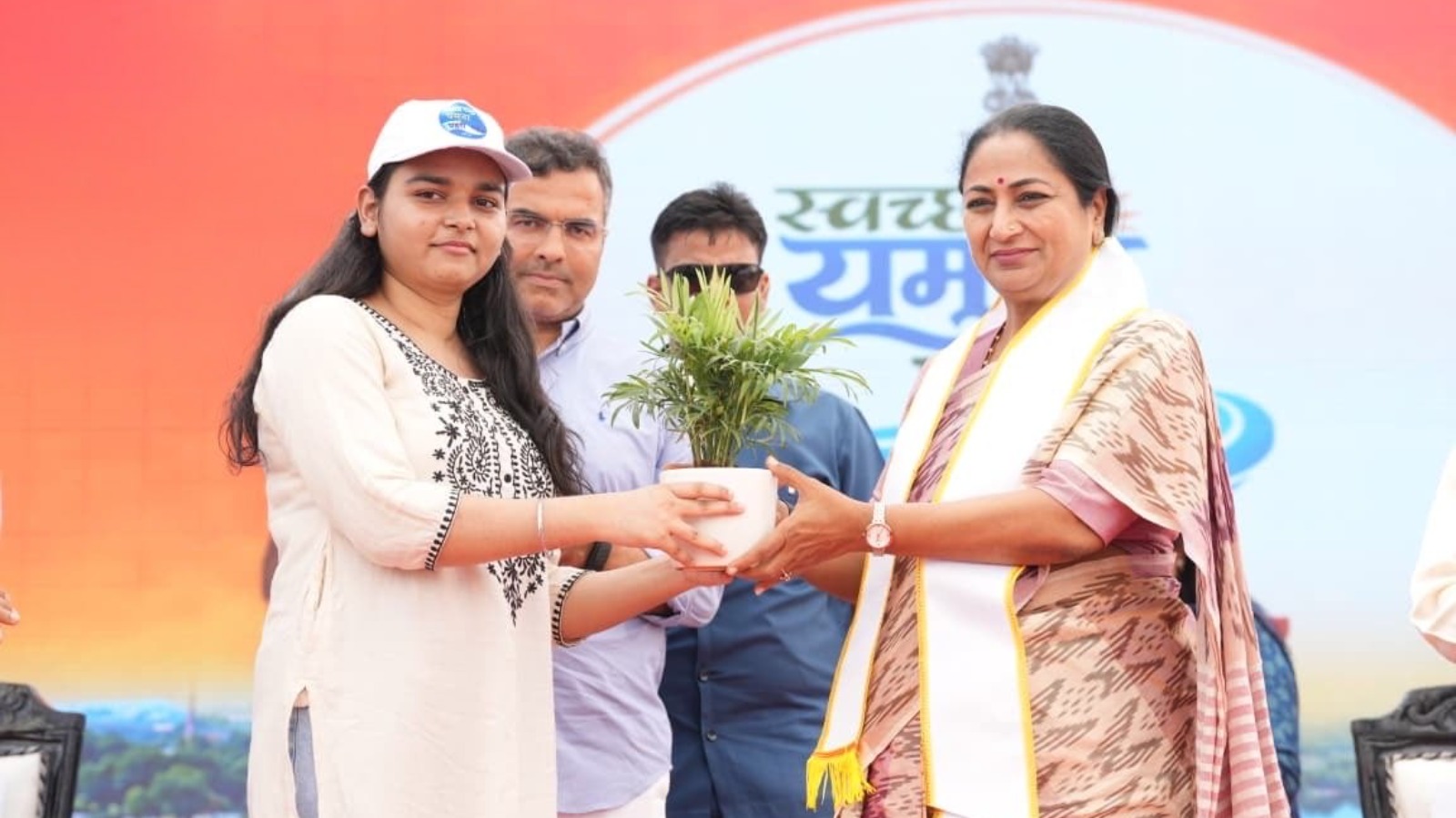 मुख्यमंत्री रेखा गुप्ता ने ‘मैं भी यमुना प्रहरी’ ऐप का किया शुभारंभ