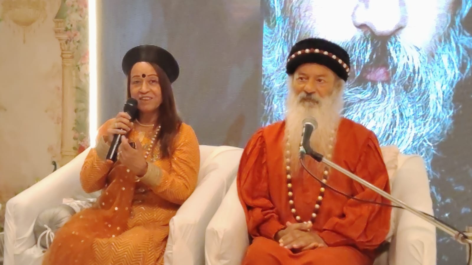 आज से शुरू हुआ ओशो गीता ध्यान यज्ञ