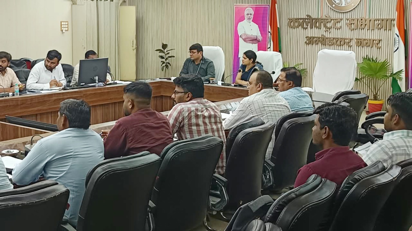 जल जीवन मिशन की समीक्षा बैठक में ओएचटी निर्माण एवं ‘हर घर जल’ प्रमाणन में तेजी लाने के निर्देश
