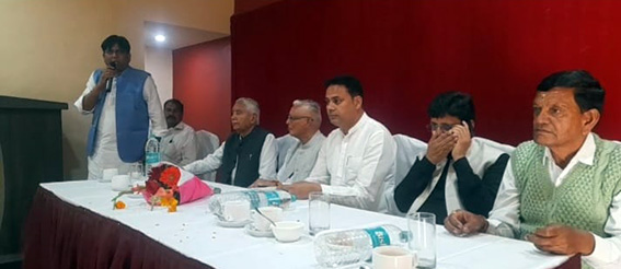 कांग्रेस का विधानसभा चुनाव को लेकर मंथन, एसआईआर को लेकर सरकार को घेरा