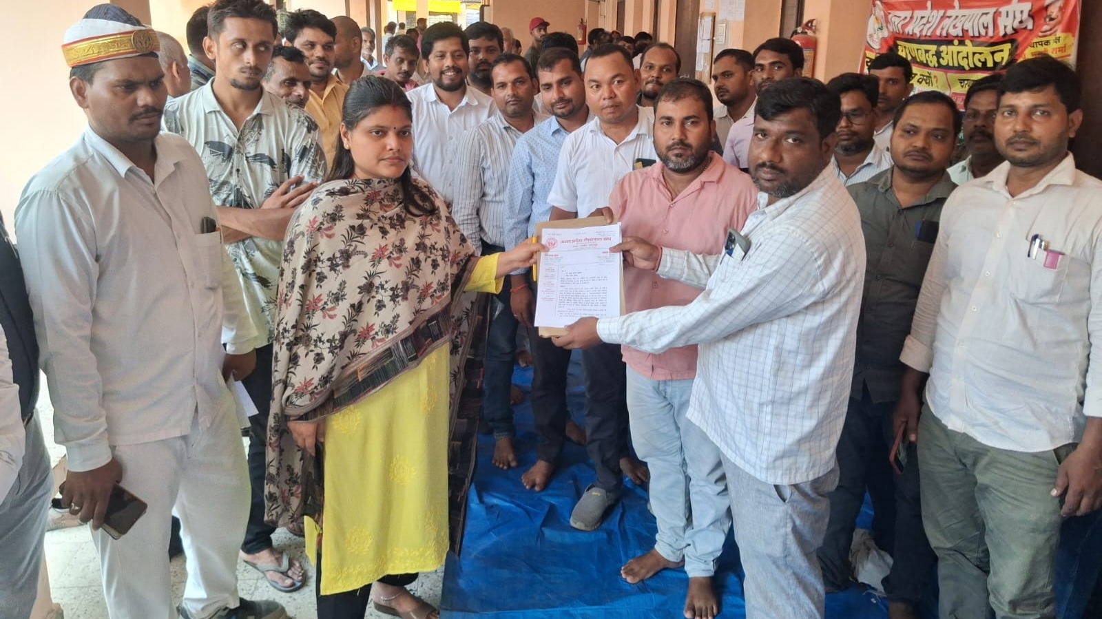 लेखपाल संघ ने तहसील दिवस का किया बहिष्कार, चरणबद्ध आंदोलन का ऐलान