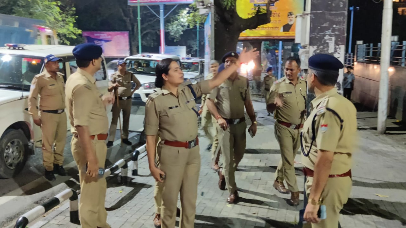 दून में आधी रात पुलिस का ‘नाइट स्ट्राइक’