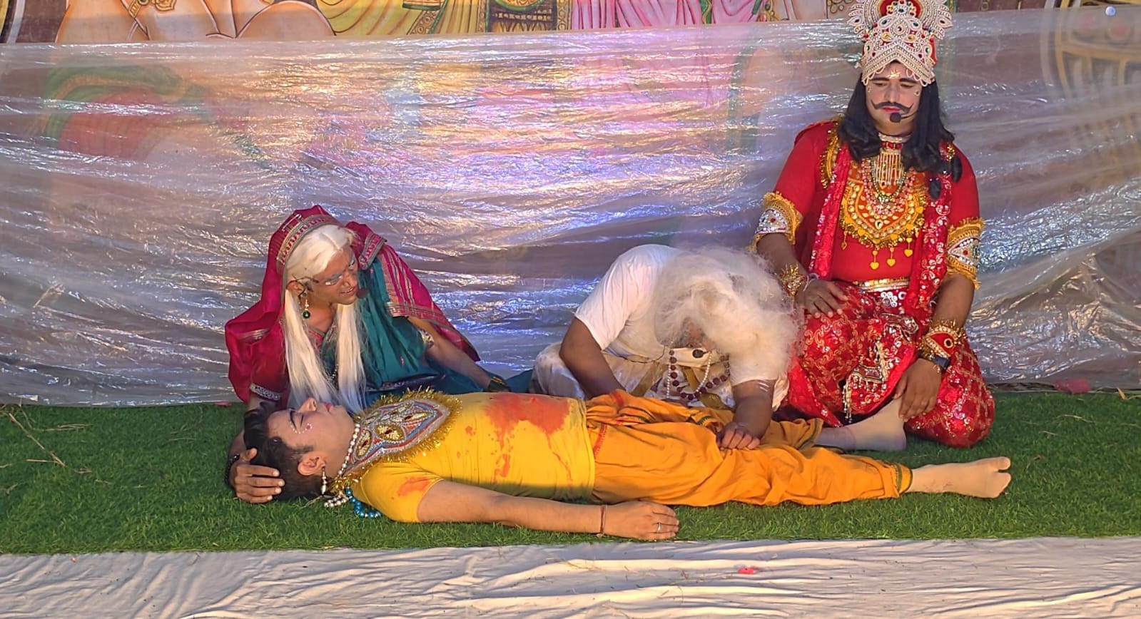 श्रवण कुमार की भक्ति ने भावुक किए श्रद्धालु, श्रीराम जन्म पर गूंजा जय श्रीराम