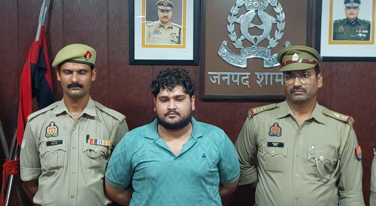 अस्पताल के बाहर फायरिंग में संचालक का बेटा गिरफ्तार, पिस्टल और फॉर्च्यूनर बरामद