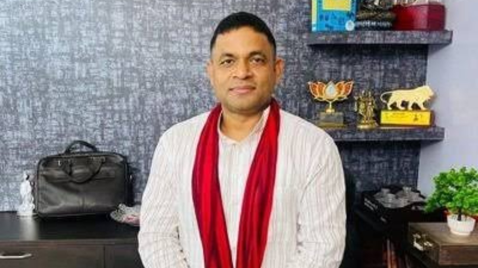 अखिलेश को इंडी गठबंधन की बैठक में नहीं बुलाने पर BJP का तंज, सुभाष यदुवंश बोले- ‘दोनों राजकुमार एक-दूसरे को बर्दाश्त नहीं कर सकते