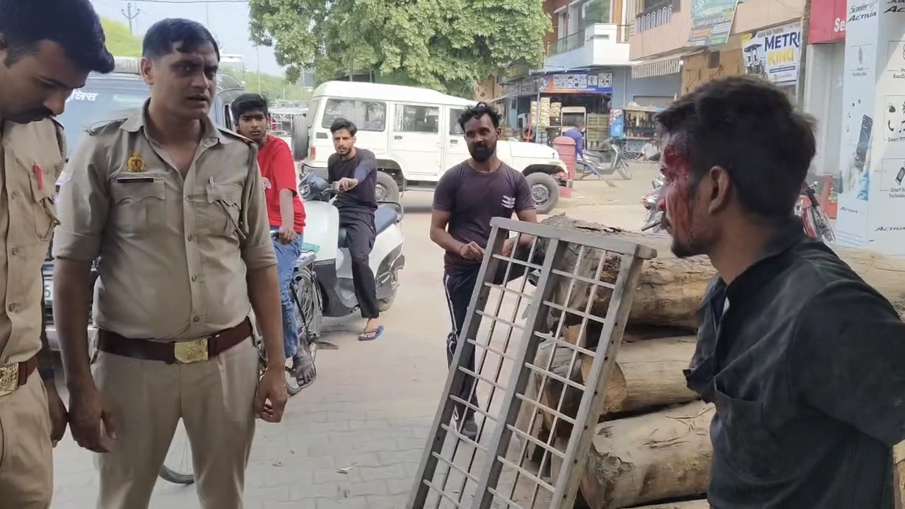 नशे में धुत युवकों में मारपीट, एक बेहोश