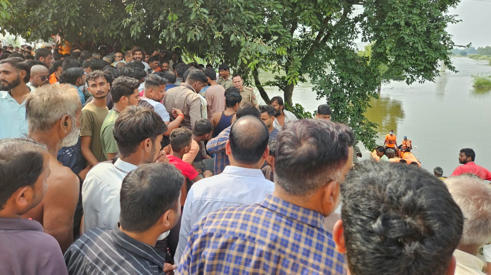 दूसरे दिन मिला सई नदी में छलांग लगाने वाले प्रधान पुत्र का शव