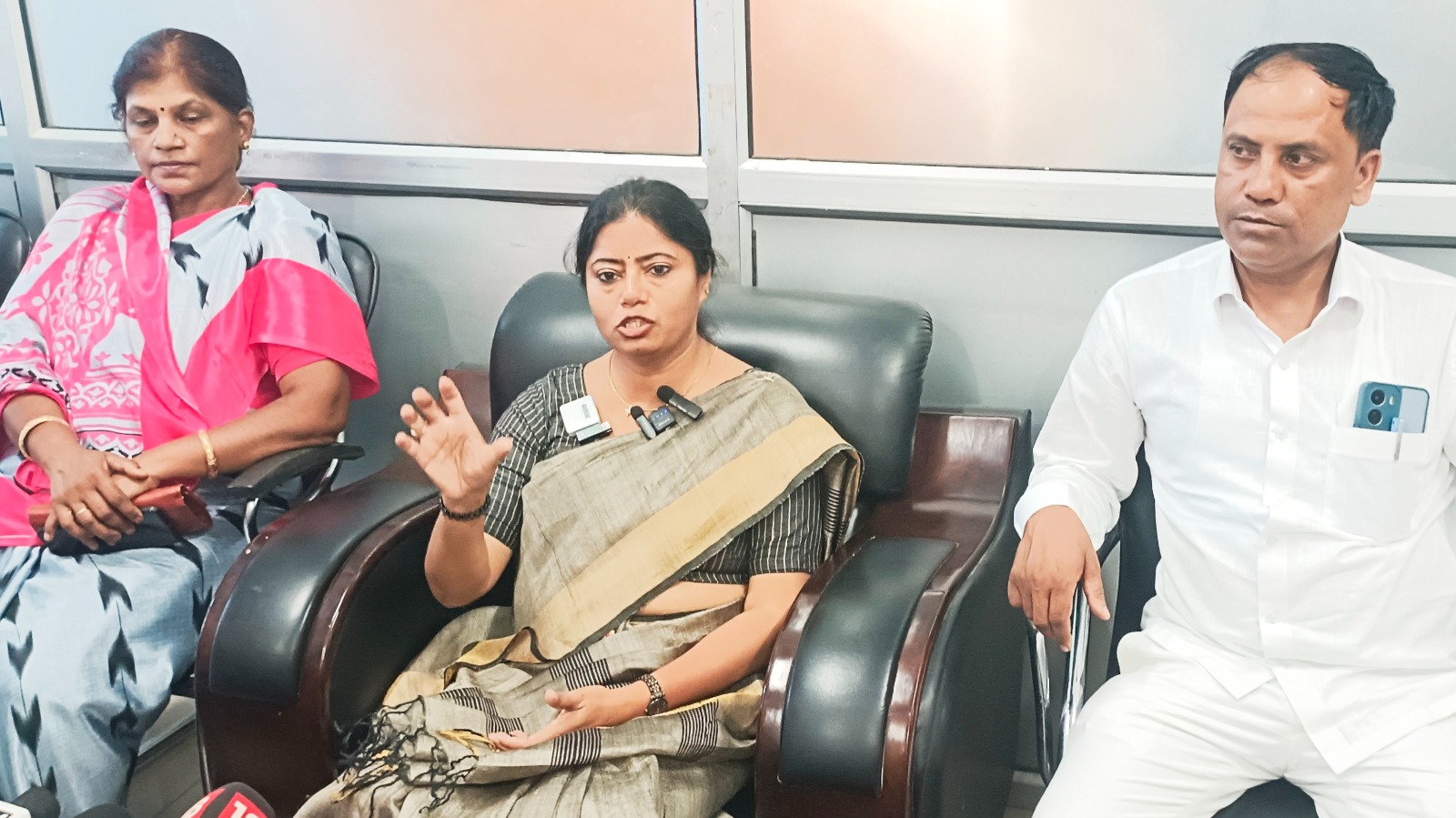 लोकतांत्रिक संस्थाओं को कमजोर कर रही भाजपा: डॉ. पल्लवी पटेल