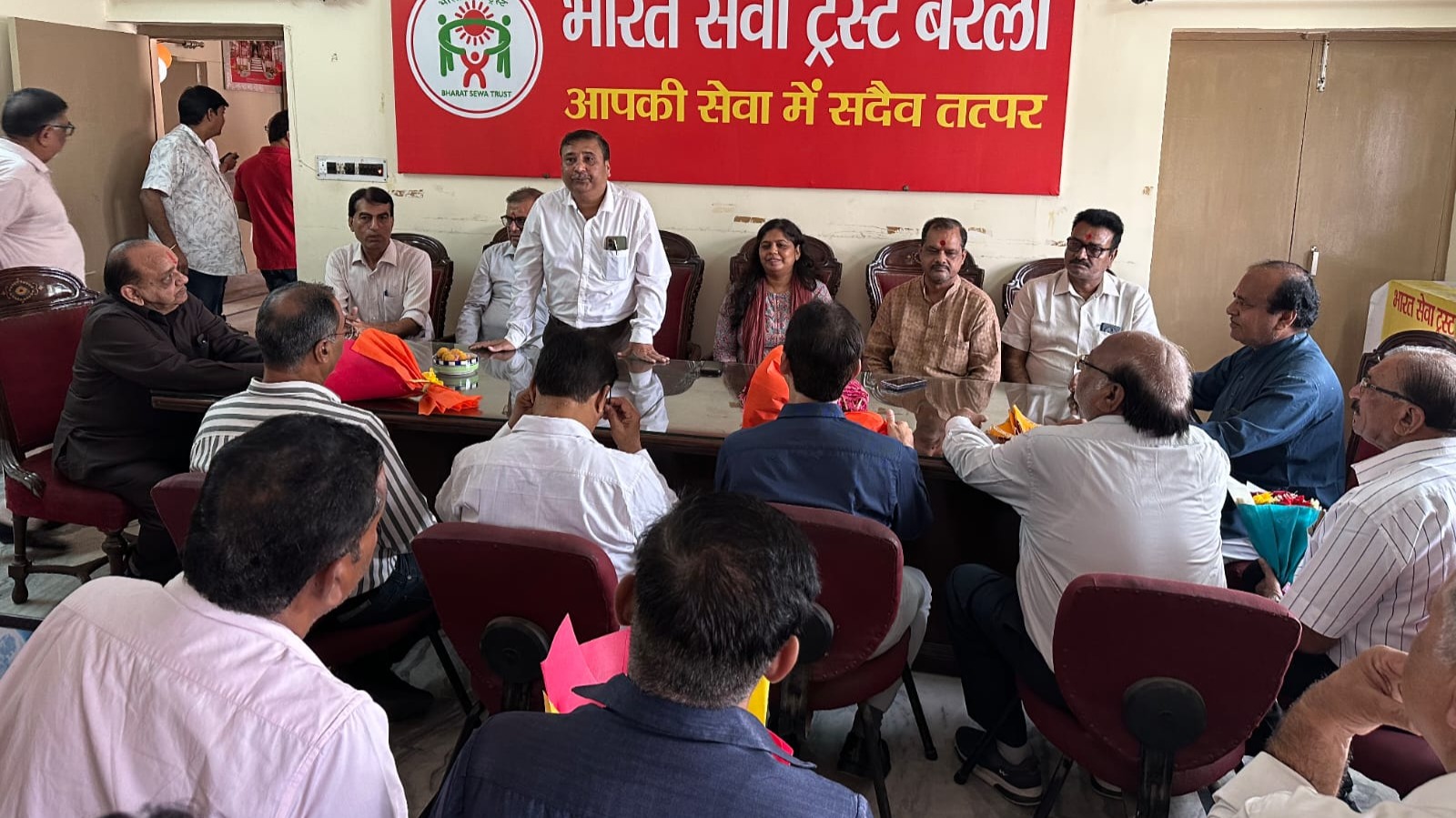 व्यापार मंडल ने राज्यसभा सांसद श्रुति गंगवार का किया अभिनंदन