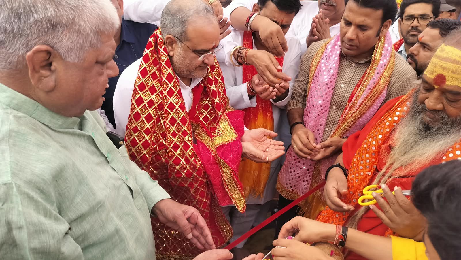 प्रदेश के उद्योग मंत्री भूपेंद्र सिंह ने किया पूजन