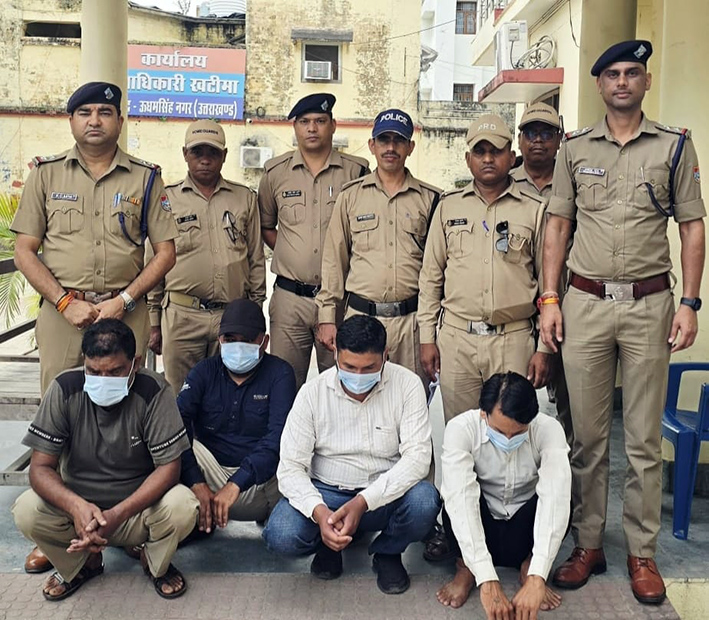 100 किलो सोने का लालच देकर थारू जनजाति के व्यक्ति से करोड़ों की जमीन हड़पने का आरोप, छह नामजद