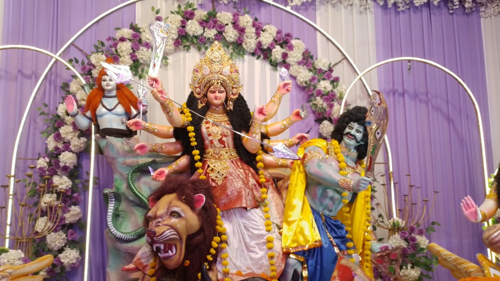 यूथ एसोसिएशन परिवार की 57 वीं नवदुर्गा पूजा महोत्सव के 15, को खुलेंगे कपाट