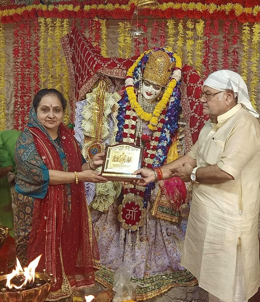 मां स्कंदमाता की आराधना से मिलता है सुख-समृद्धि और संतान सुख का आशीर्वाद