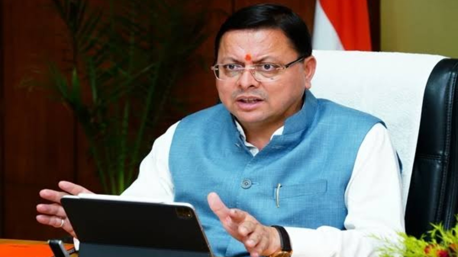 महिला पुलिसकर्मियों के करियर को नई दिशा देगी धामी सरकार, उत्तराखंड में महिला आरक्षियों के 2000 पद करने को मंजूरी