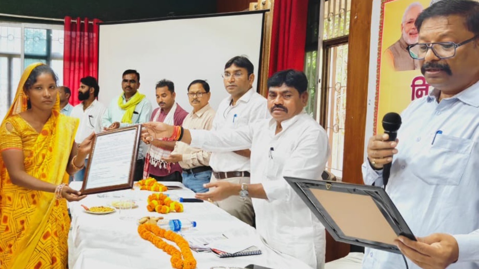 232 नवनियुक्त आंगनबाड़ी सहायिकाओं को मिला नियुक्ति पत्र