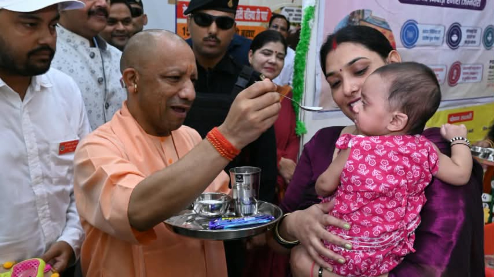 आंगनबाड़ी कार्यकत्री संध्या सिंह को राष्ट्रीय मंच पर मिला सम्मान, टेक होम राशन वितरण में उत्कृष्ट कार्य की हुई सराहना