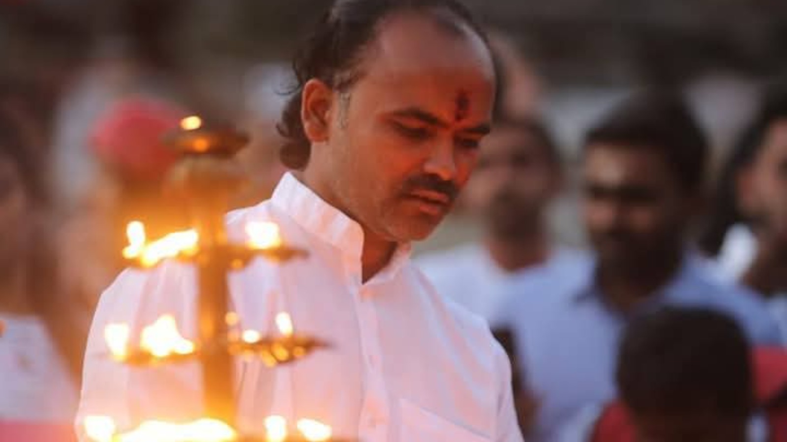 सच्चा धाम आश्रम, गऊघाट - दिव्य नित्य गंगा आरती