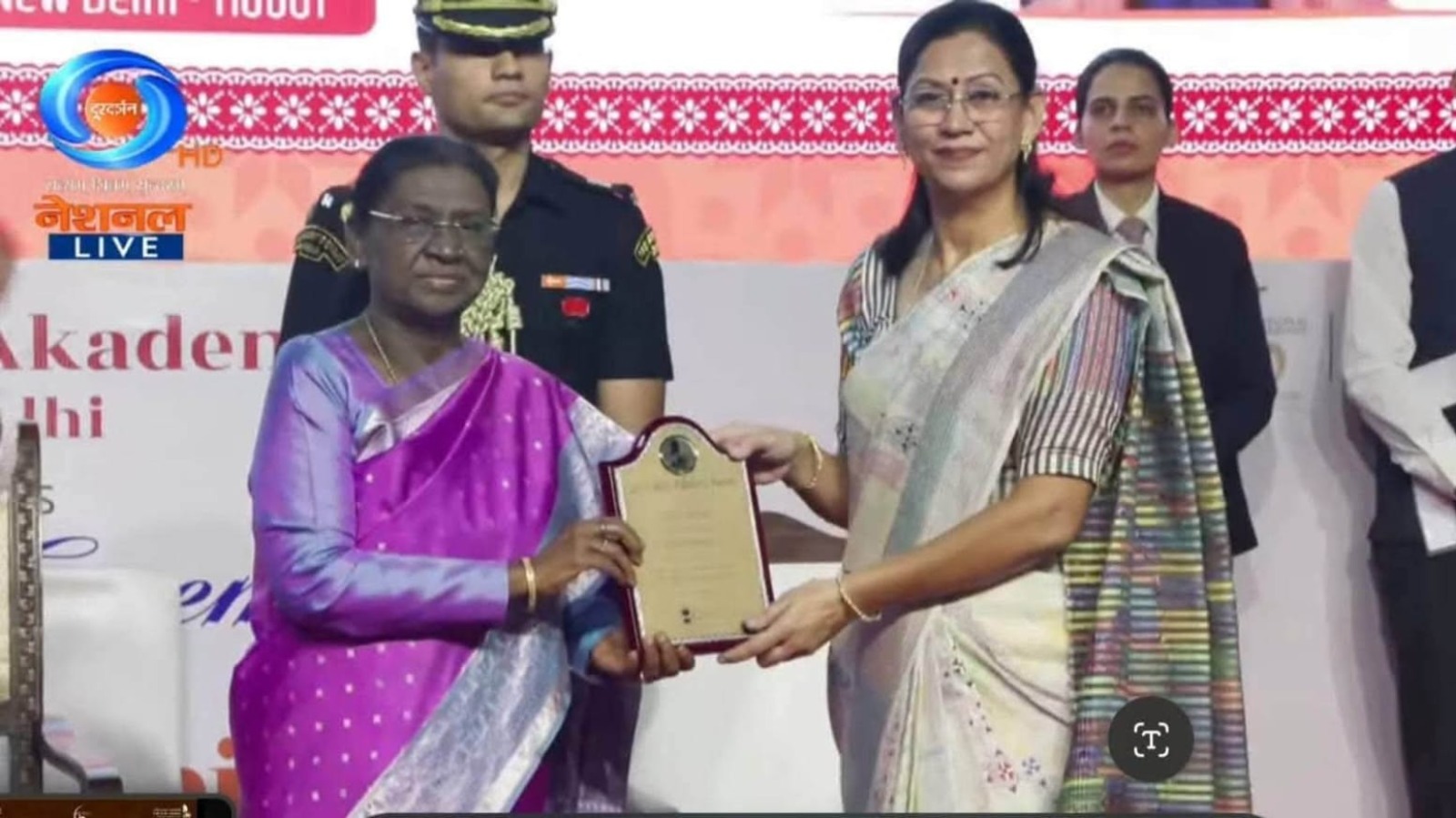 राष्ट्रपति के हाथों राष्ट्रीय कला पुरस्कार पाकर पूजा राजपूत ने बढ़ाया उत्तराखंड का गौरव