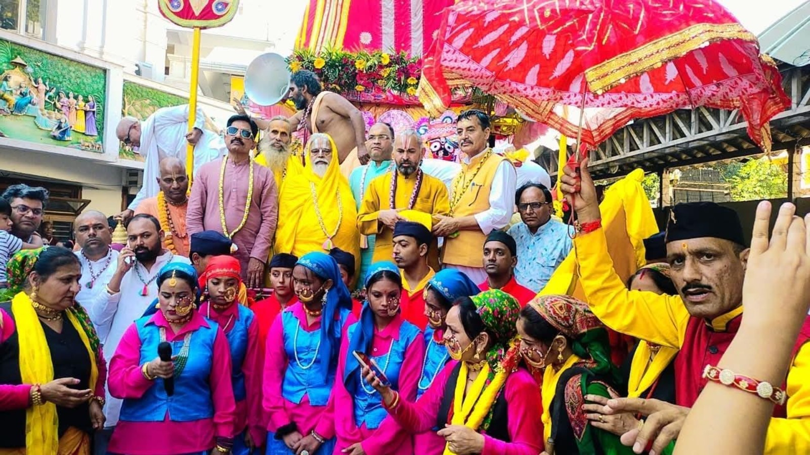 भगवान जगन्नाथ रथ यात्रा का भव्य आयोजन