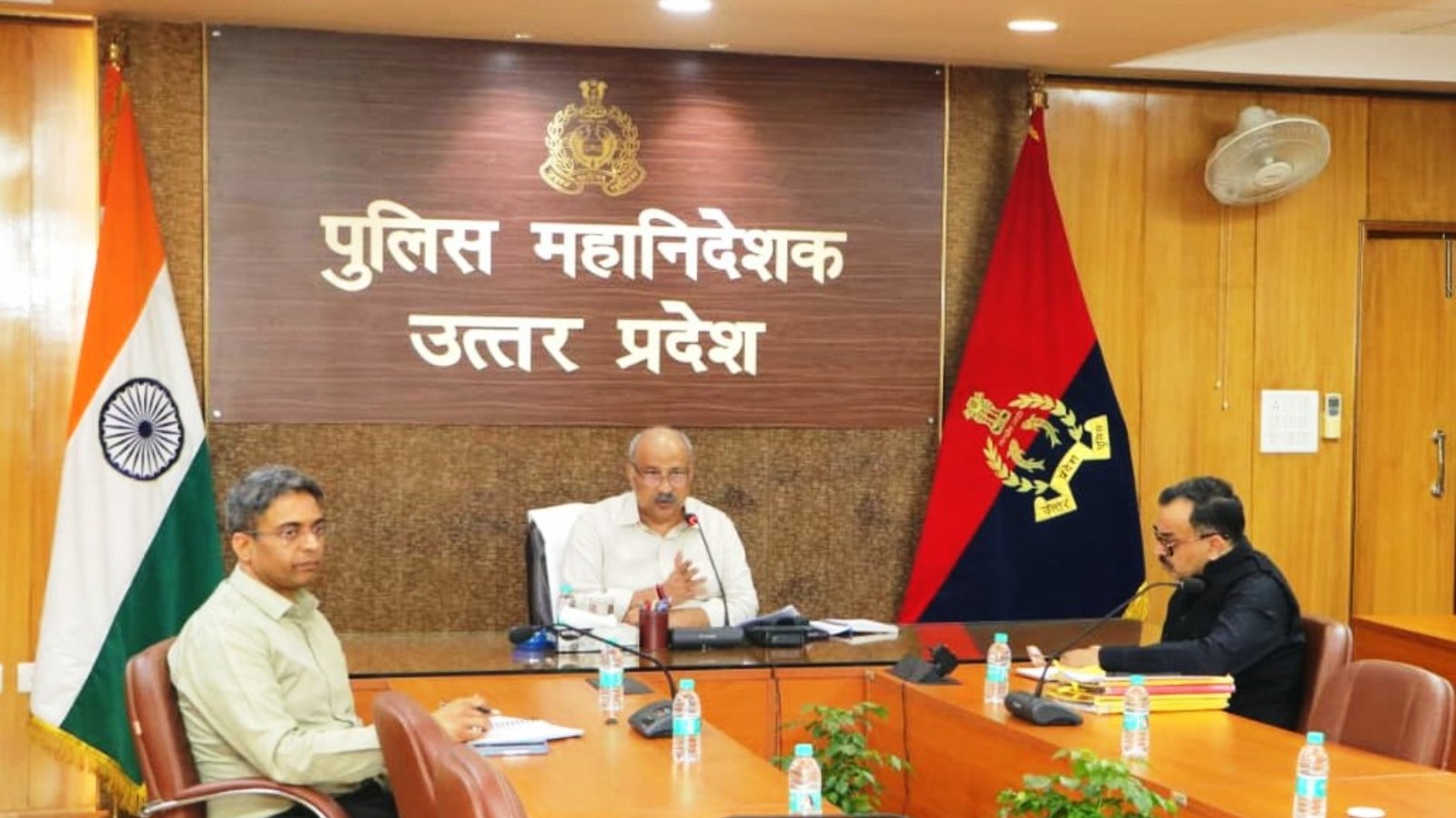 त्योहारों को लेकर यूपी पुलिस अलर्ट, डीजीपी ने दिए सख्त निर्देश