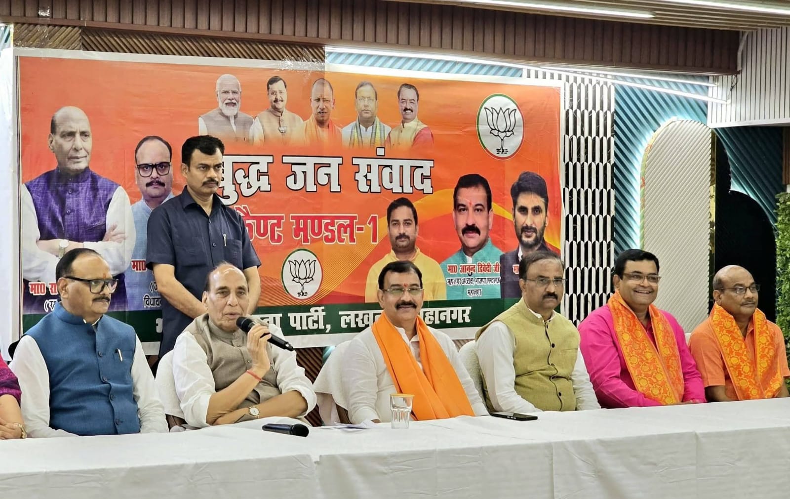 अधिकांश रक्षा उपकरण अब देश में ही बन रहे : राजनाथ सिंह