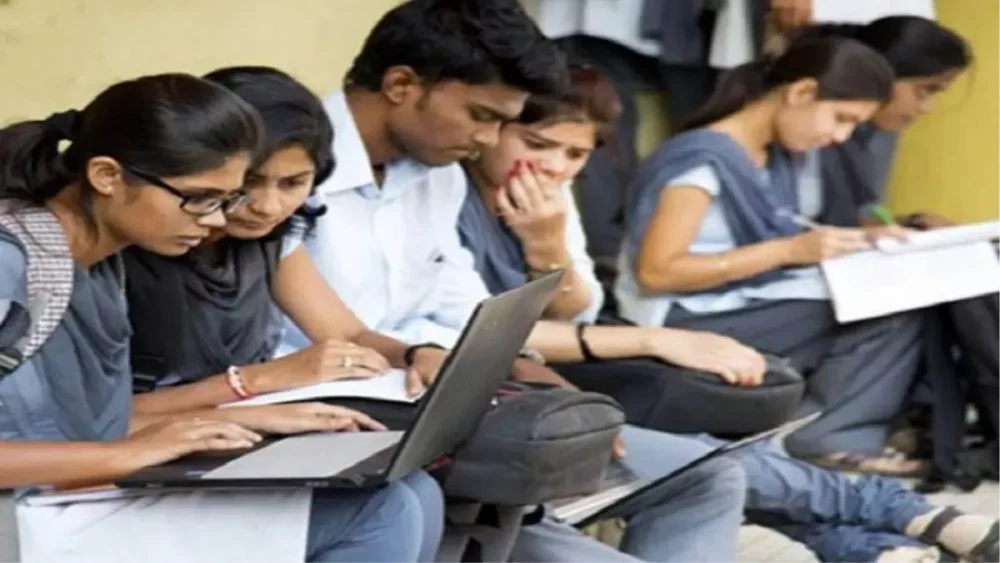 यूपी गन्ना विकास विभाग देगा 3500 विद्यार्थियों को रोजगारपरक शिक्षा व प्लेसमेंट