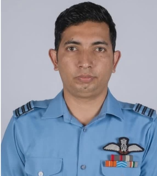 असम विमान हादसे में विकासनगर के स्क्वाड्रन लीडर प्रशांत सिंह शहीद,क्षेत्र में शोक की लहर, डेढ़ साल पहले हुई थी शादी