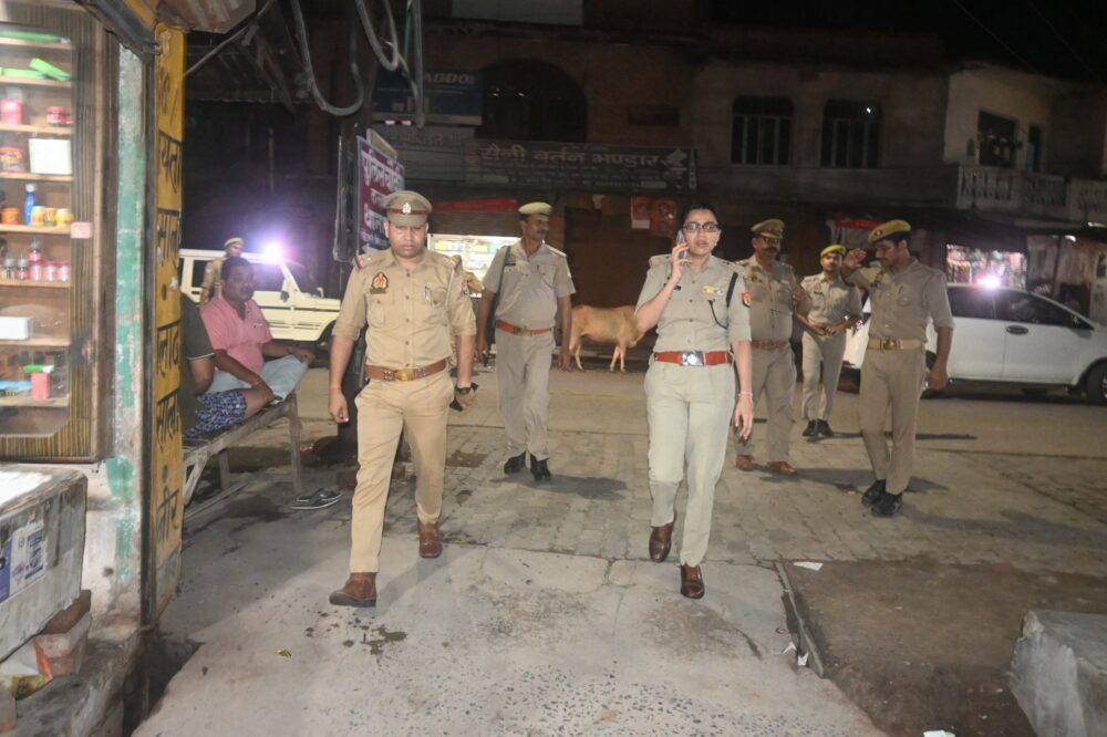 पुलिस अधीक्षक द्वारा थाना रूरा क्षेत्रान्तर्गत कस्बा व सिठमरा चौकी का गहन निरीक्षण