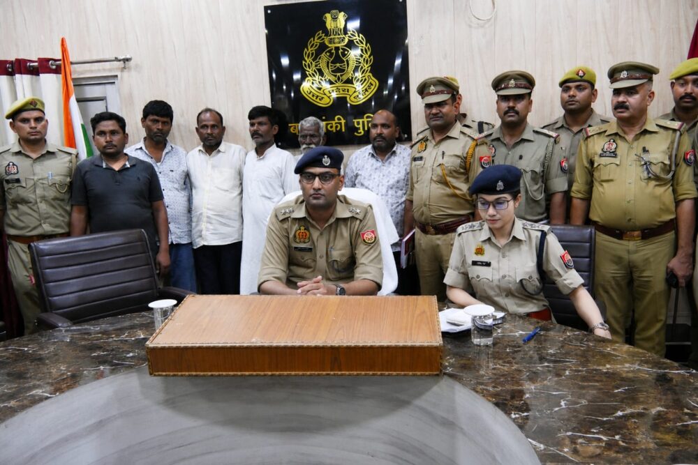 फर्जी बैनामे से 45 लाख की ठगी, छह आरोपी गिरफ्तार