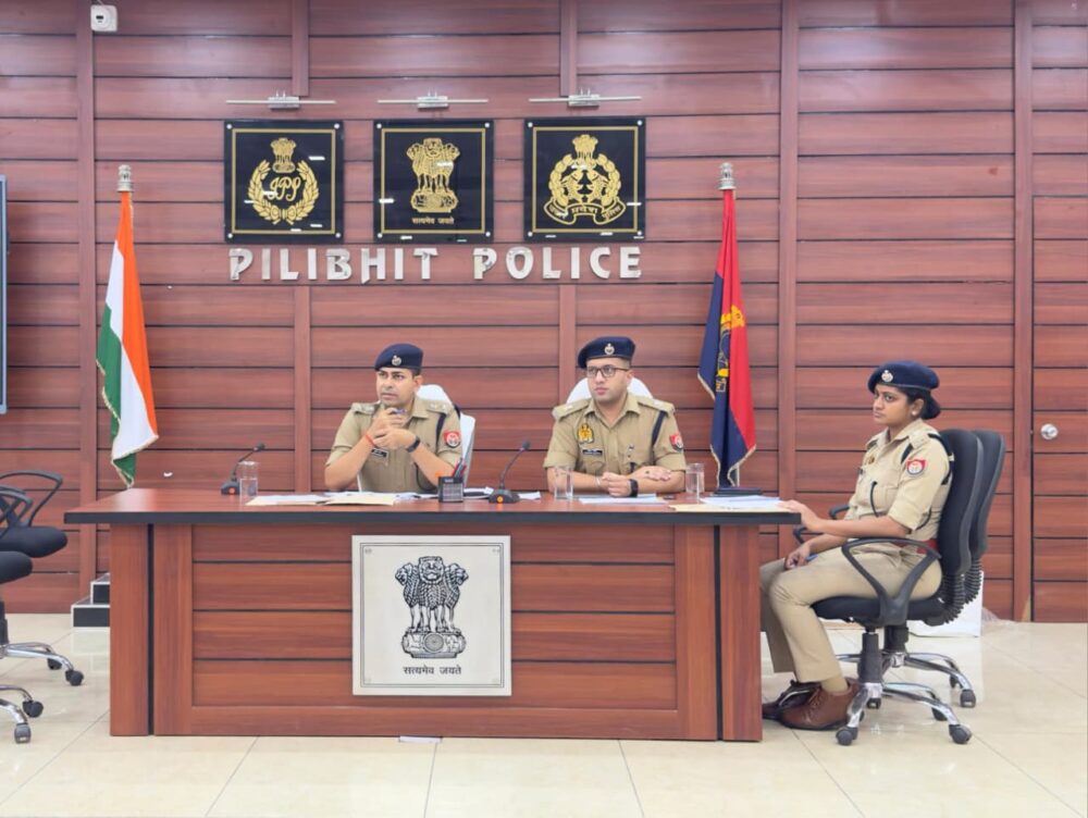 श्रावण और कांवड़ यात्रा को लेकर पुलिस अलर्ट, एसपी ने अधिकारियों संग तैयारियों की परखी नब्ज