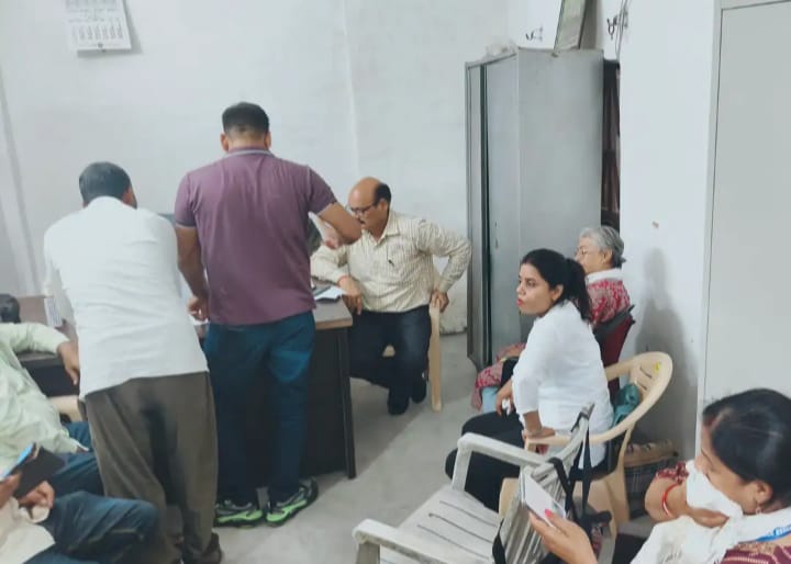 20 हजार घूस लेते रंगे हाथ गिरफ्तार हुई डीपीआरओ कार्यालय की लिपिक
