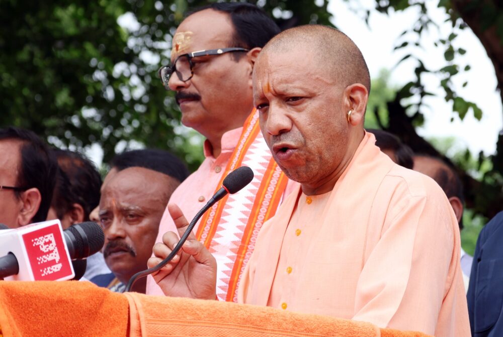 सीएम योगी ने दी नाग पंचमी पर प्रदेशवासियों को हार्दिक बधाई