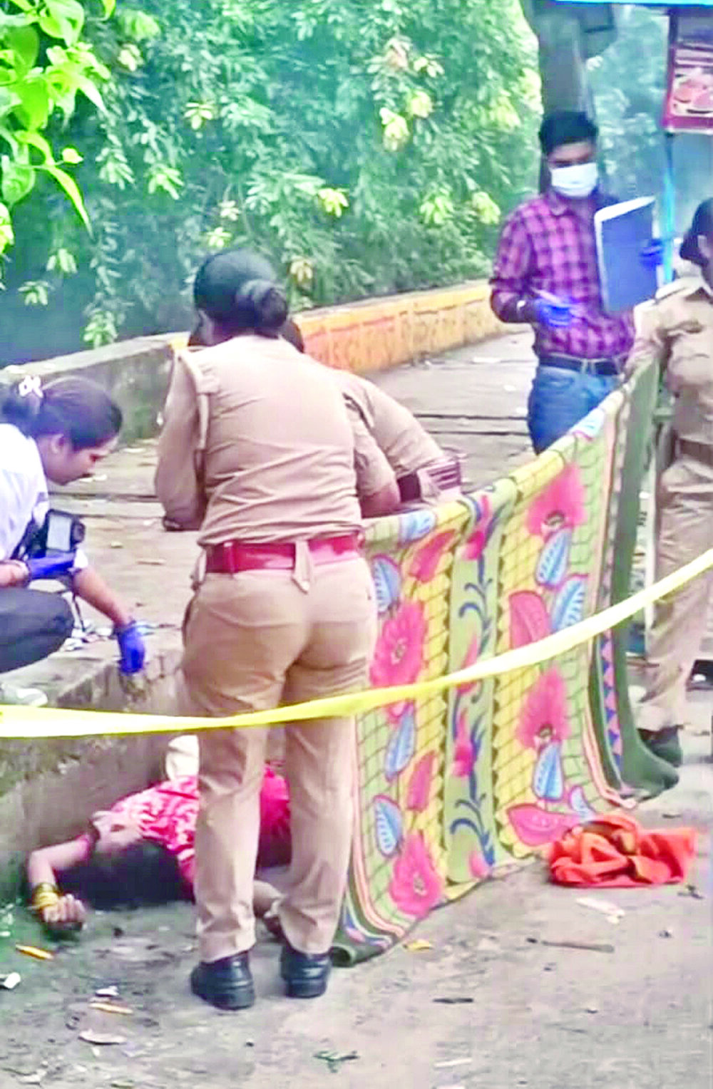 संदिग्ध परिस्थितियों में मिला महिला का शव