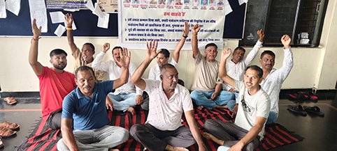 वरिष्ठ पर्यावरण मित्रों का धरना 15वें दिन भी जारी, नगर निगम प्रशासन पर लगाए गंभीर आरोप