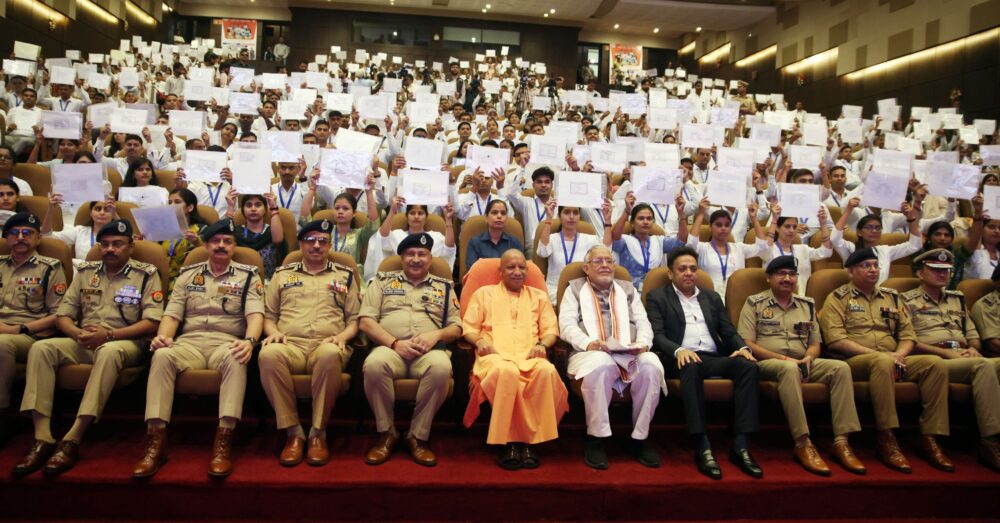 नियुक्ति पत्र पाकर खिले अभ्यर्थियों के चेहरे, बोले- बिना सिफारिश मिली नौकरी