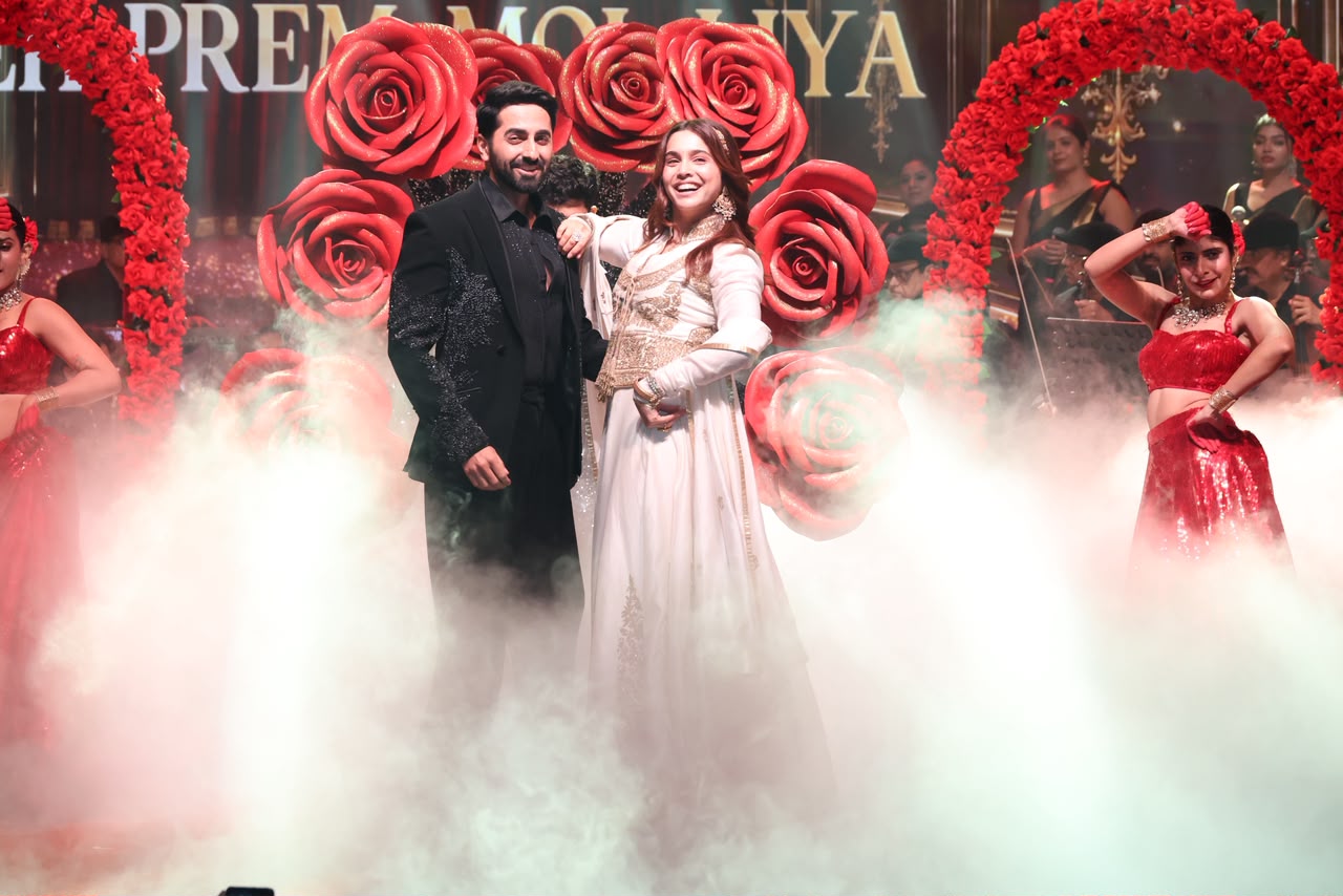 Rajshri Productions और Himesh Reshammiya Melodies ने लॉन्च किया Yeh Prem Mol Liya का टाइटल ट्रैक