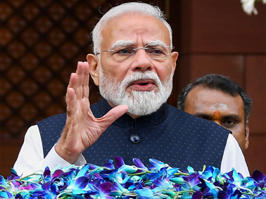 प्रधानमंत्री मोदी ने प्रकृति और पर्यावरण के सम्मान को बताया मानव अस्तित्व का मूल आधार