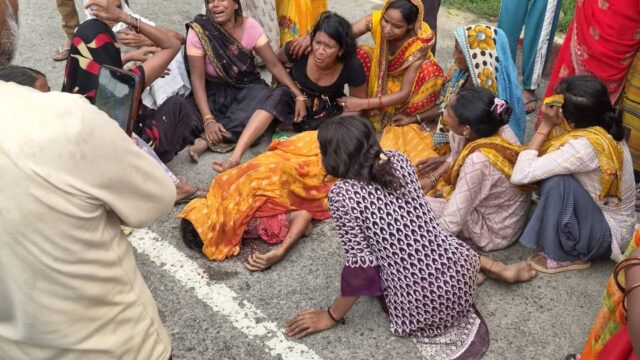 डीसीएम से कुचलकर साइकिल सवार छात्रा की मौके पर मौत