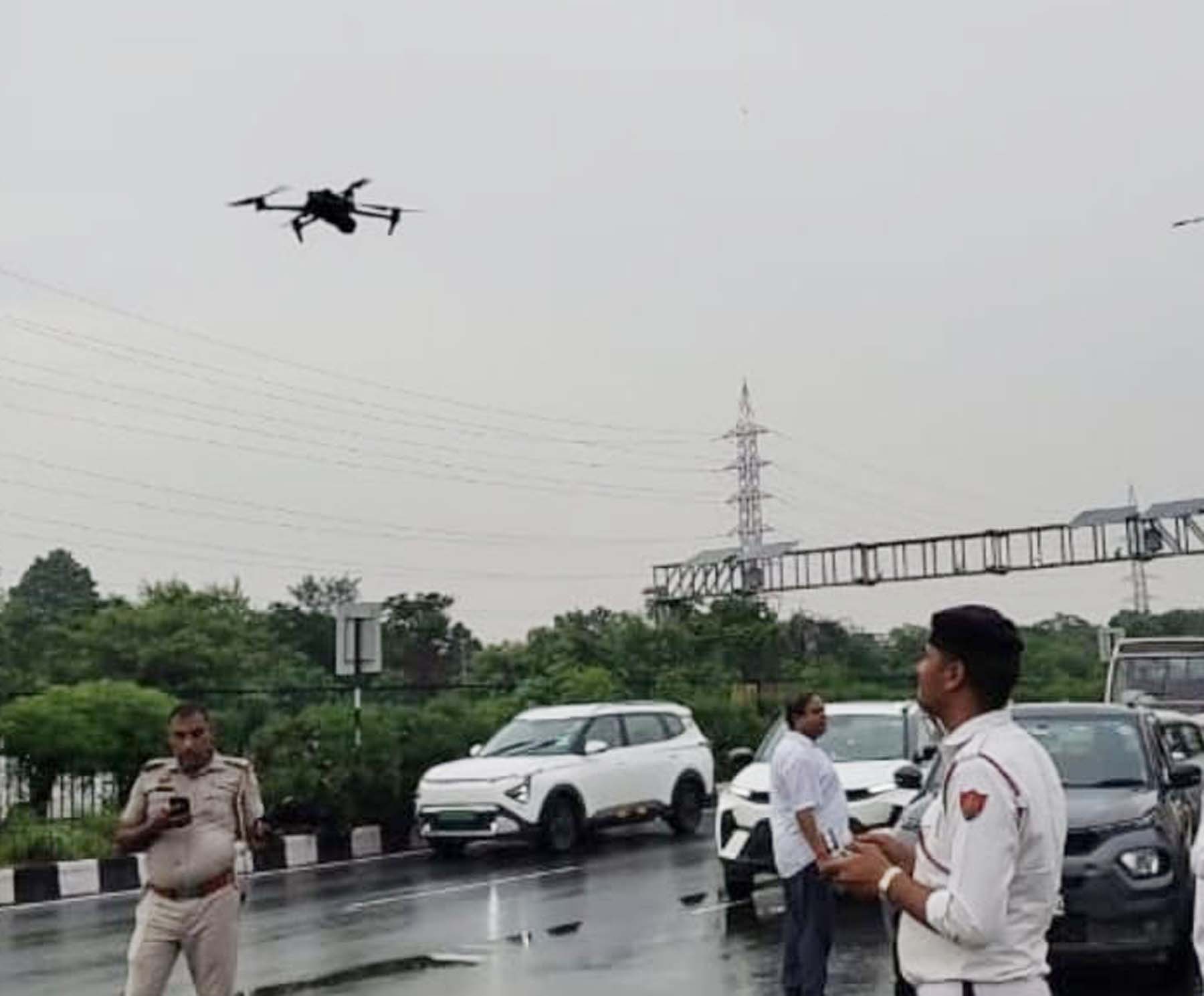बरसात में गुरुग्राम में फिर हुआ जलभराव, वर्क फ्रॉम होम की एडवाइजरी