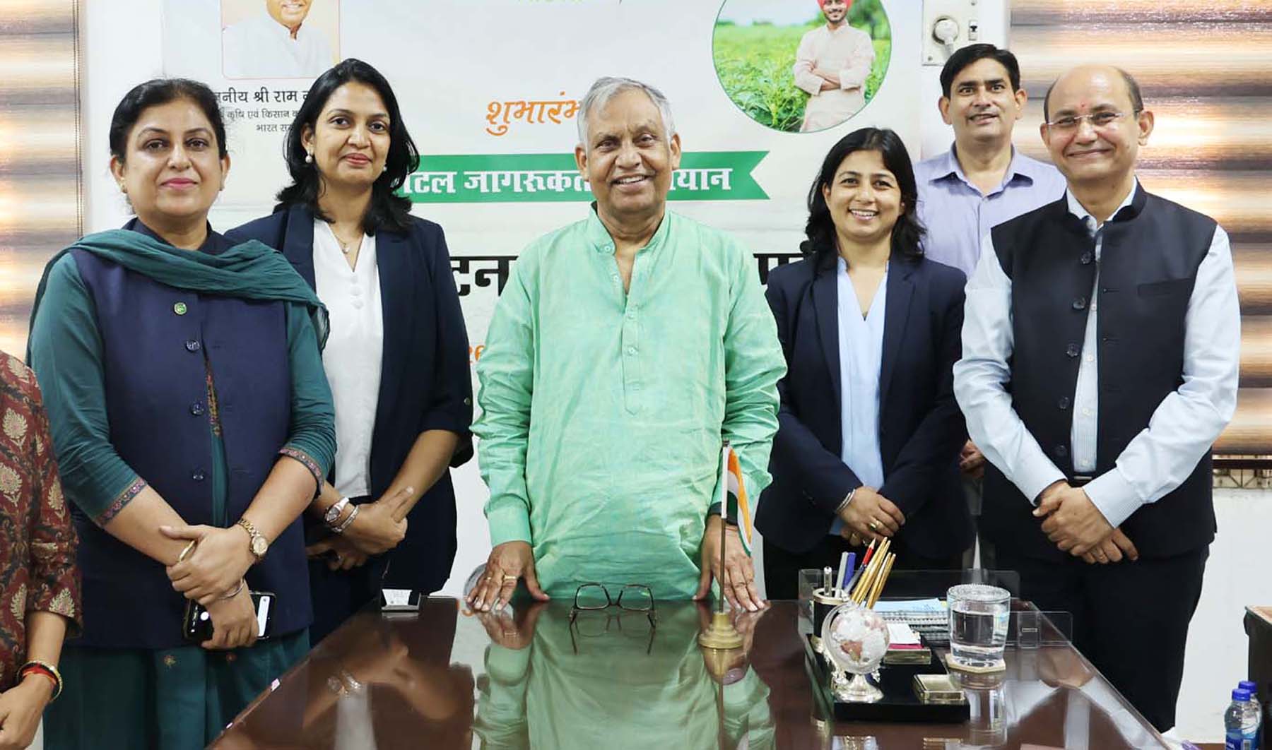 किसानों से नकली कीटनाशकों से मुक्ति पाकर असली कीटनाशक चुनने का आह्वान
