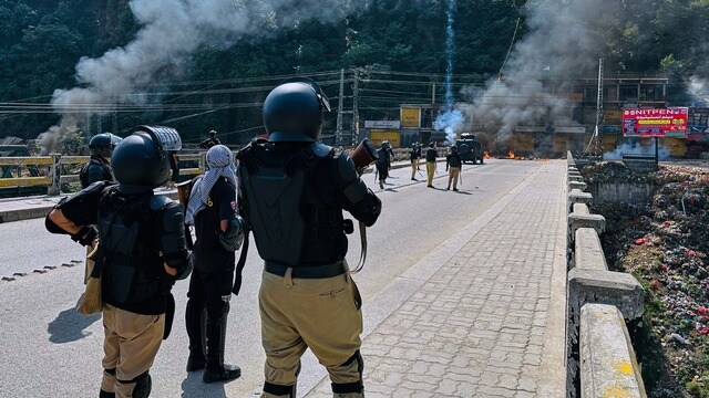 पीओके में उड़ाई जा रहीं मानवाधिकारों की धज्जियां, उठे सवाल