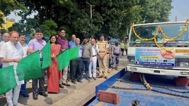 महापौर ने नई दिल्ली रेलवे स्टेशन से ‘मॉस्किटो टर्मिनेटर ट्रेन-2026’ को दिखाई हरी झंडी