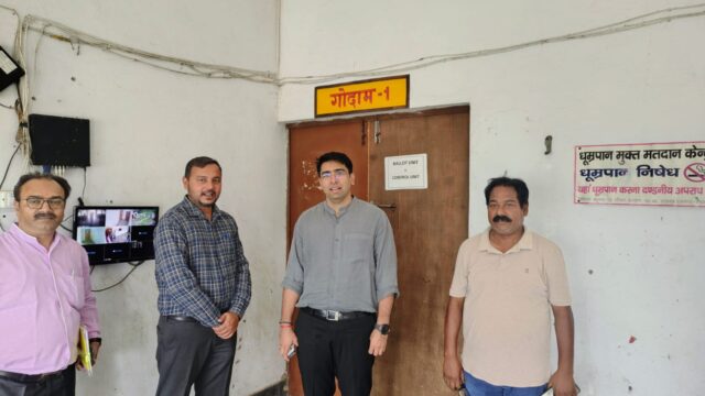 भारत निर्वाचन आयोग के निर्देशों के अनुपालन में ईवीएम-वीवीपैट वेयरहाउस का मासिक निरीक्षण