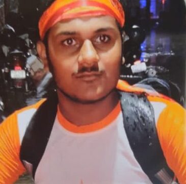 डीसीएम की टक्कर से एक कांवडिए की मौत, दूसरा घायल