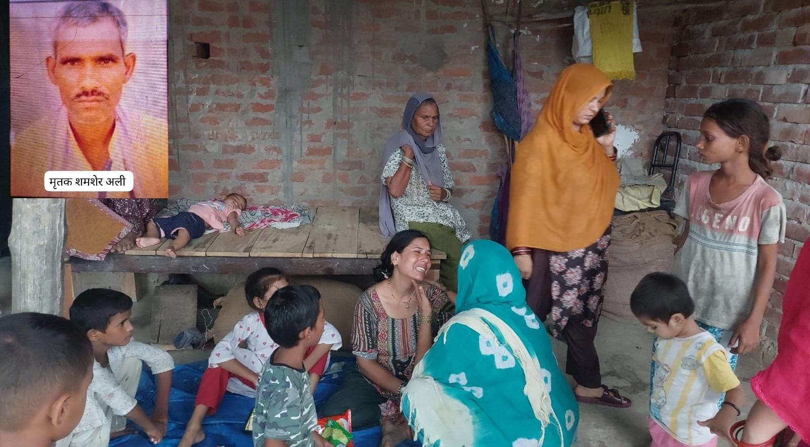 ट्रैक्टर से कुचलकर बुजुर्ग की मौत, हत्या का आरोप; मारपीट का वीडियो वायरल
